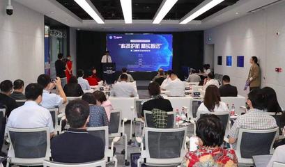 從診室到市場 上海精神科醫生的AI康復成果為何能轉化超5000萬元？